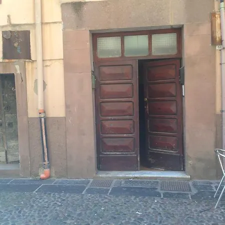 Appartamenti Bosa Apartmán *